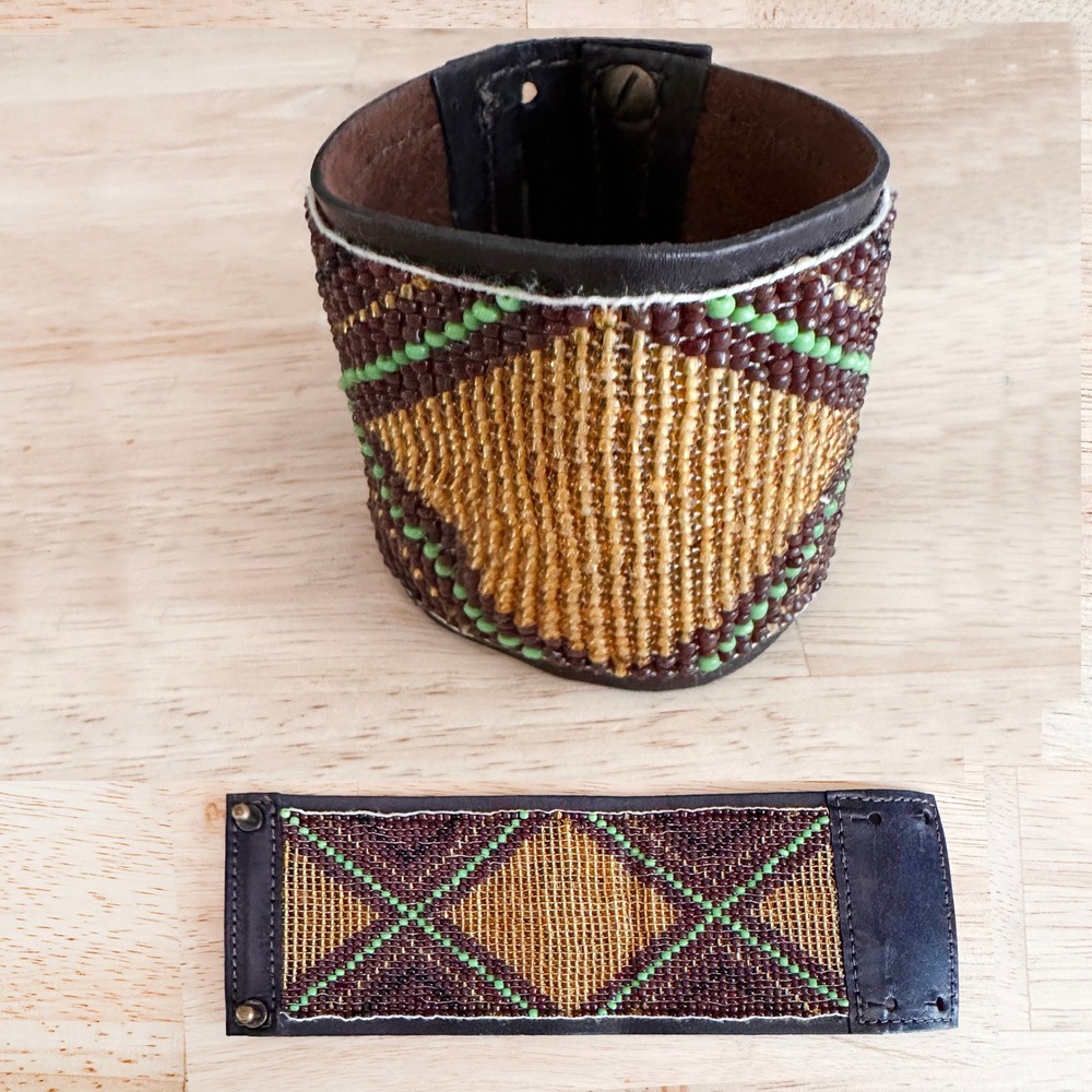 Streets Ahead Beaded Leather Cuff Bracelet Southwestern Seed Beads SM 6011